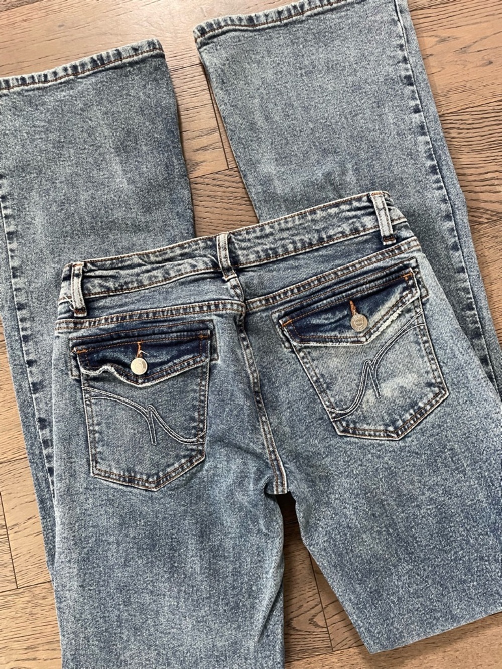 REVICE Distressed Bootcut Jeans - Picture 8 of 11